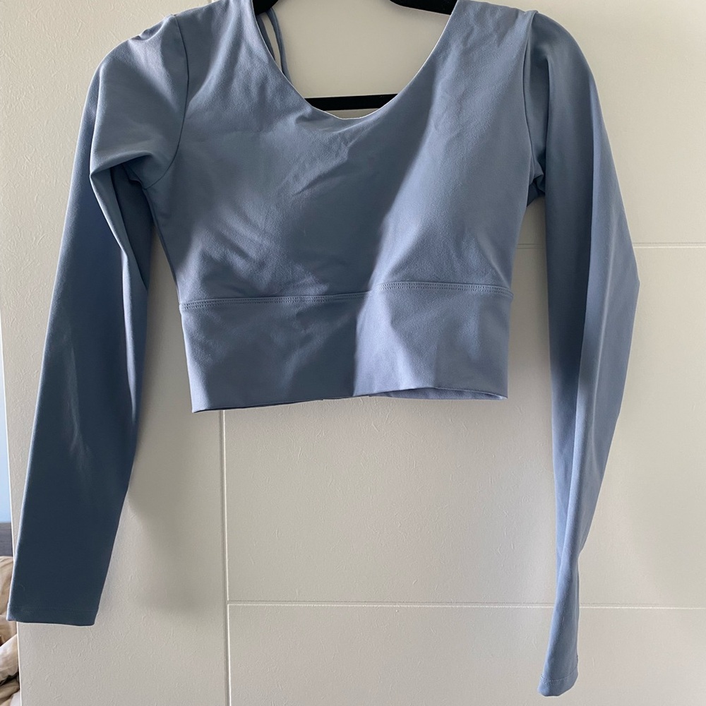 Women's Blue Long Sleeve Top